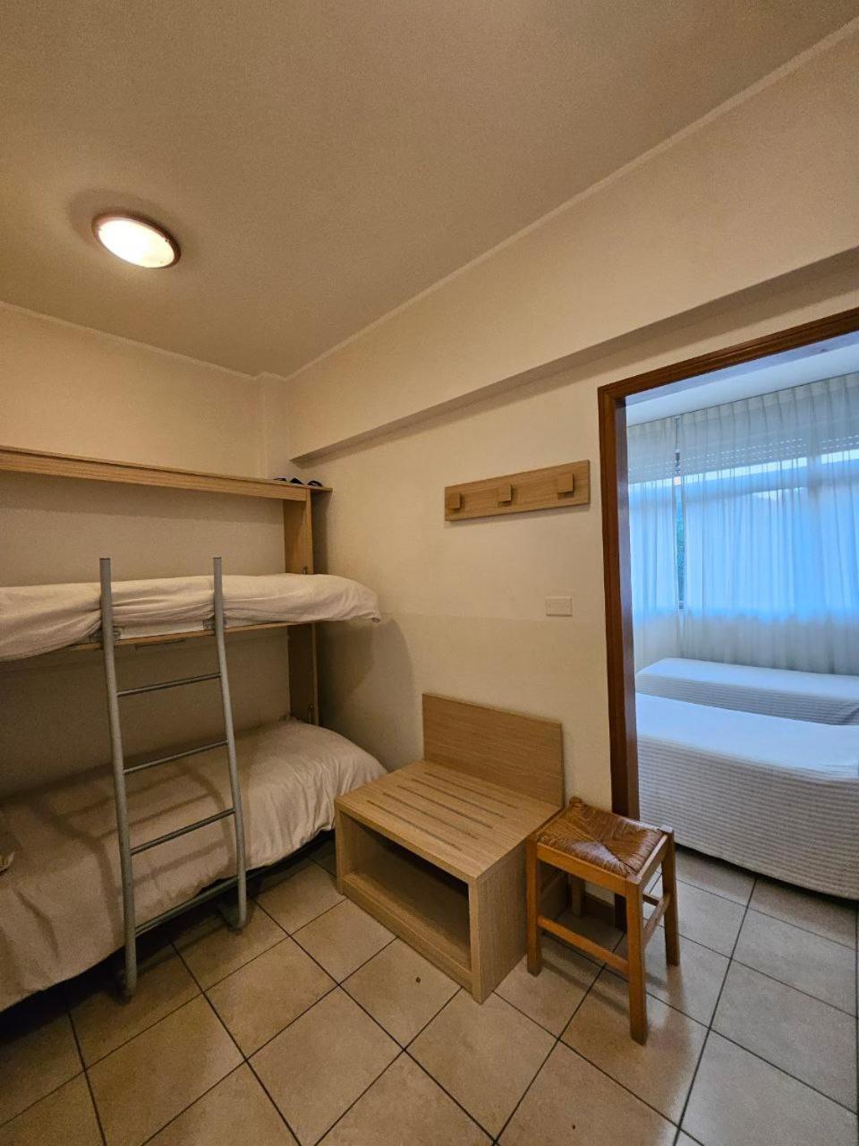 Albergo Nyers ペルージャ エクステリア 写真